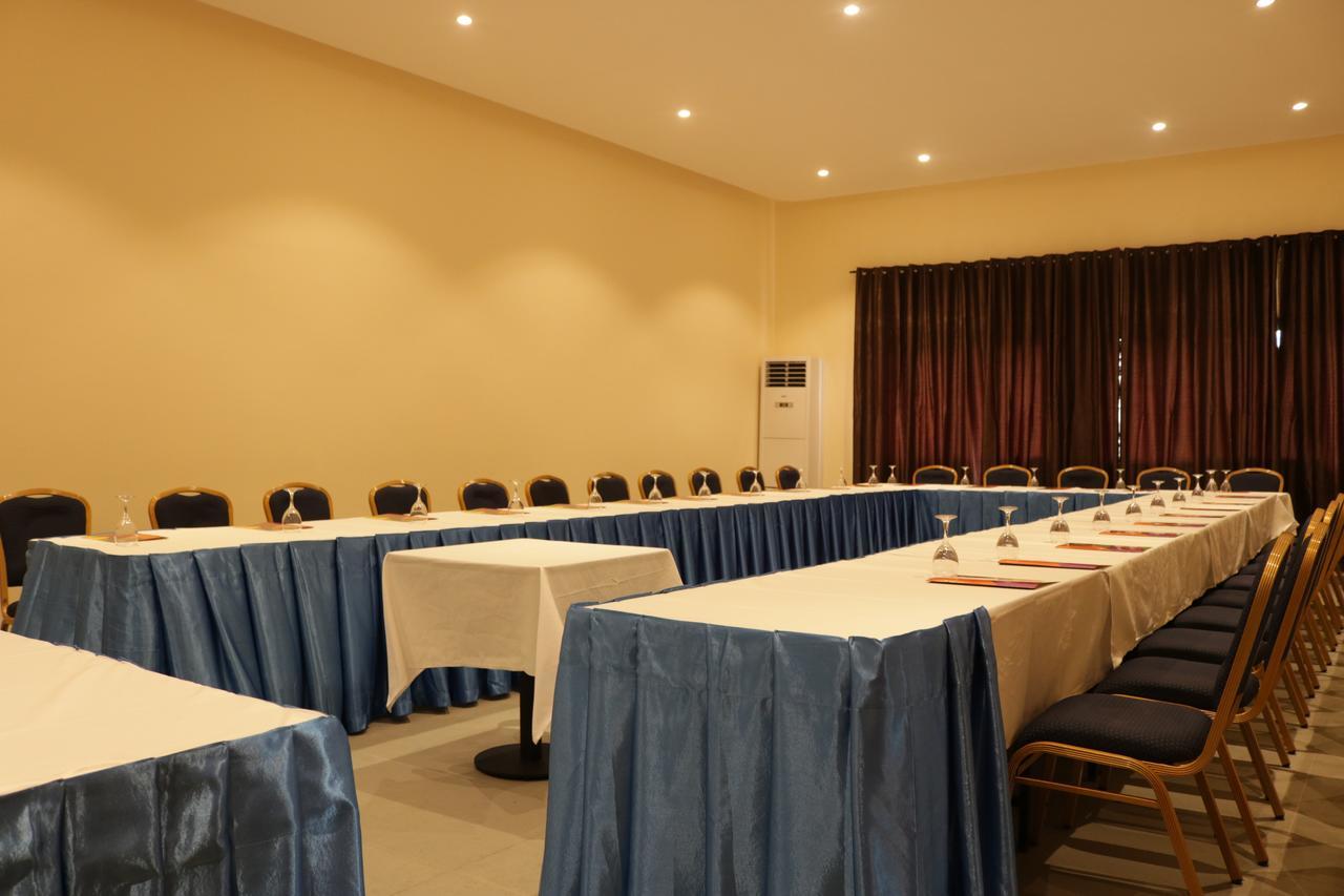 Douala Design Hotel Exterior photo